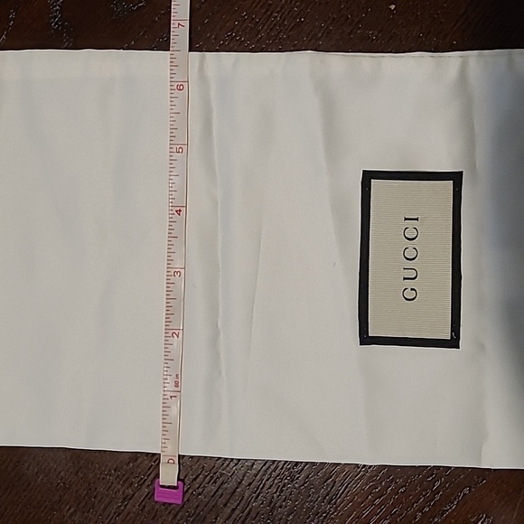 GUCCI dust bag draw string white silky gift bag dust cover very good preloved co - Picture 4 of 8